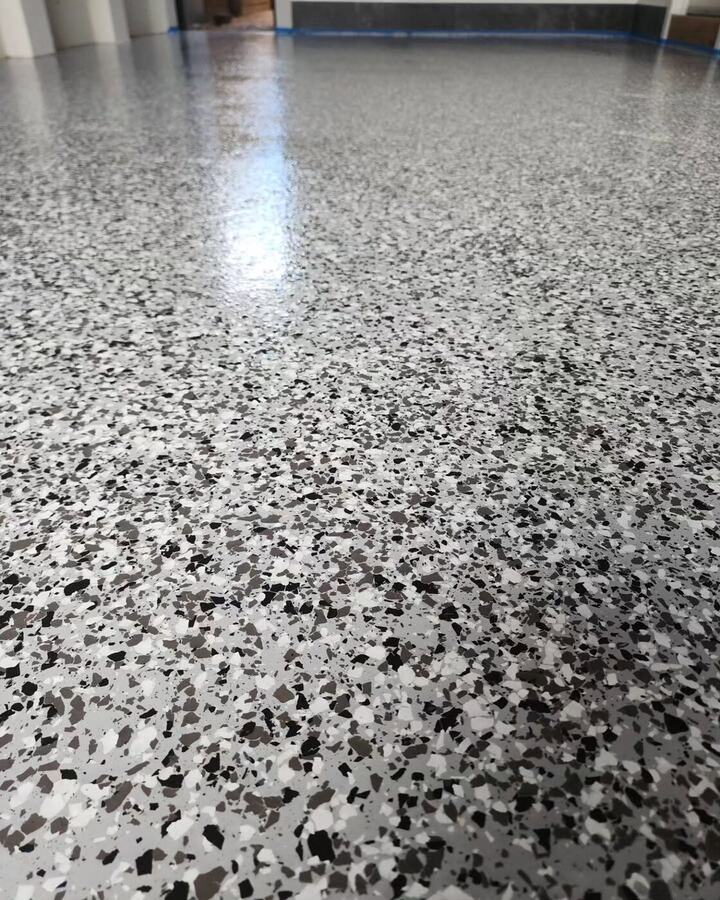 Glossy flake epoxy finish on a commercial floor